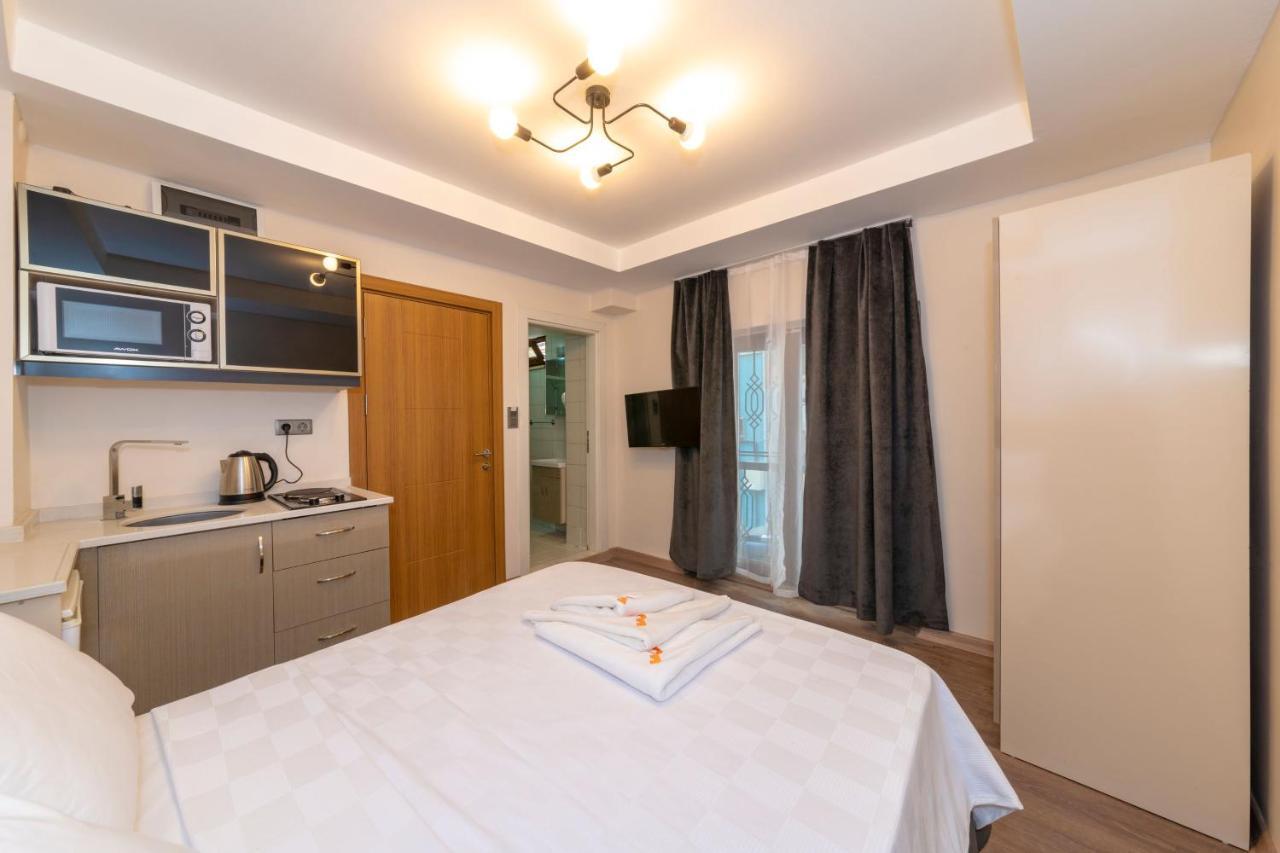 First Apart Apartment Istanbul Exterior photo
